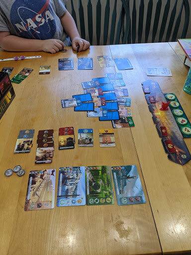 7 Wonders Duel gameplay in action